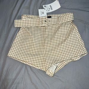 Plaid high waisted shorts